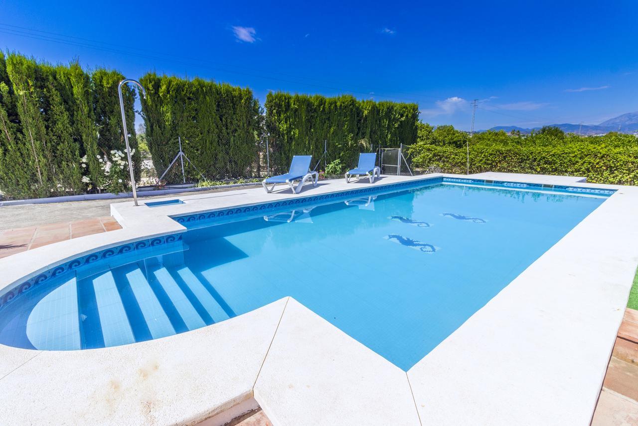 Cubo'S Finca Gertrudis Alhaurín el Grande Εξωτερικό φωτογραφία